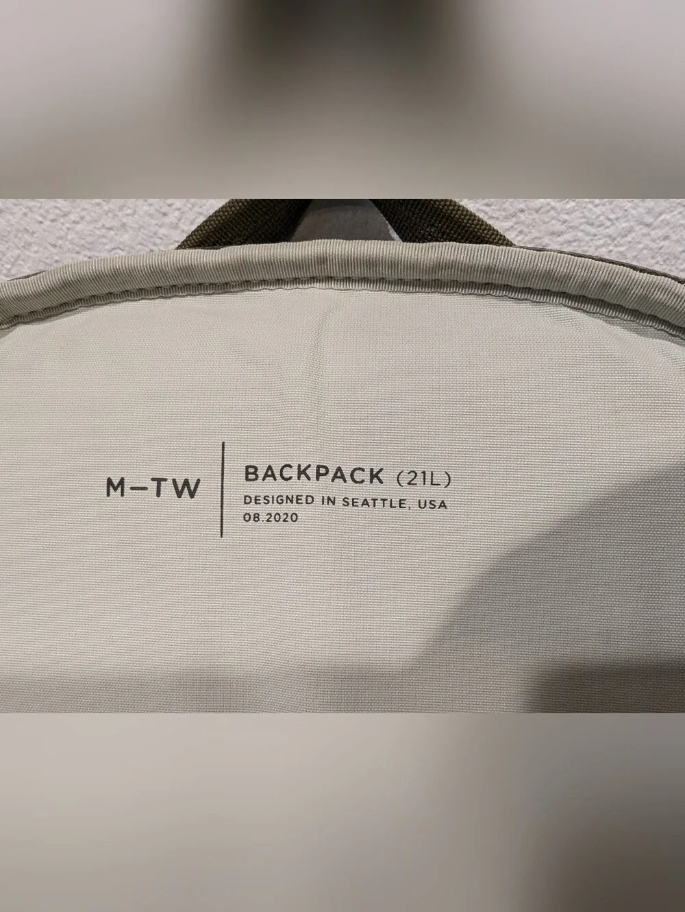 Moment MTW Backpack 21L Olive Green Everyday Tech Travel Bag